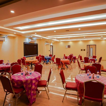 Prasant On Beach Resort !! Lift - Wifi -Restaurant-Parking Facilities-Newly Decorated Room !! Mandarmani Eksteriør billede