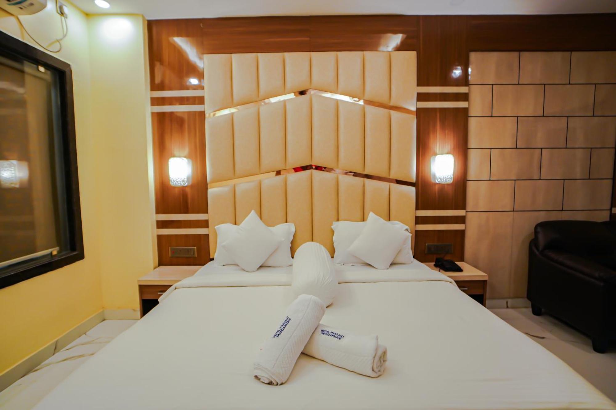 Prasant On Beach Resort !! Lift - Wifi -Restaurant-Parking Facilities-Newly Decorated Room !! Mandarmani Eksteriør billede