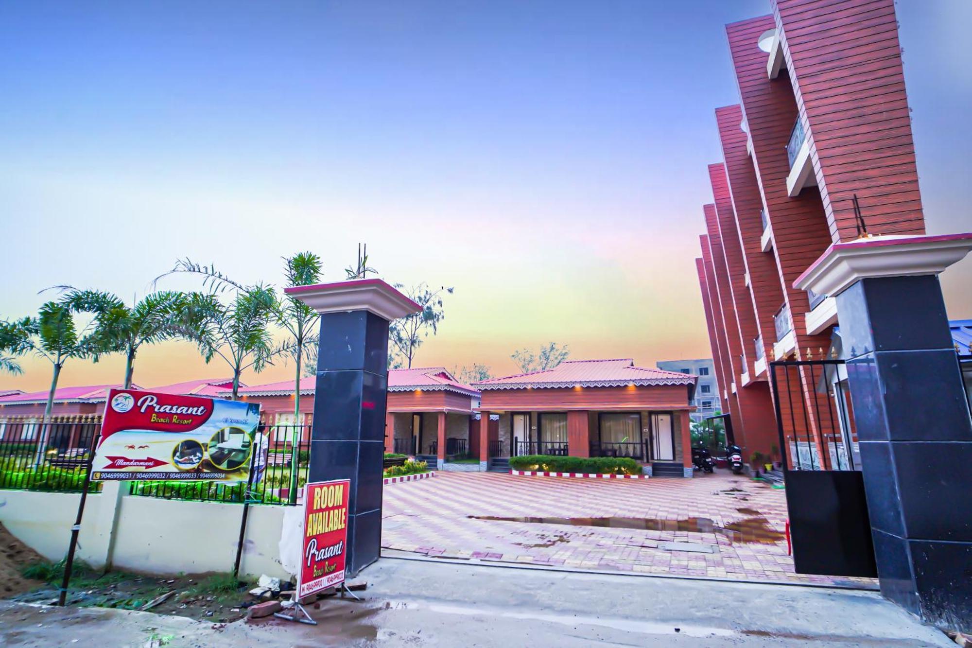 Prasant On Beach Resort !! Lift - Wifi -Restaurant-Parking Facilities-Newly Decorated Room !! Mandarmani Eksteriør billede